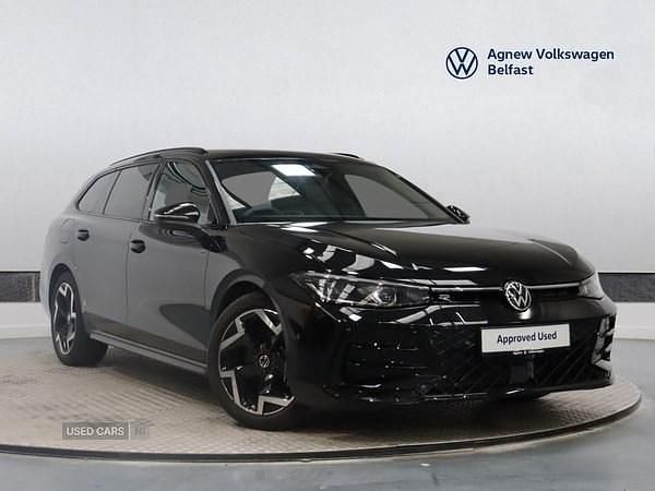 Used VW Passat R-line 150 HP (110 kW) 2025 Black Estate