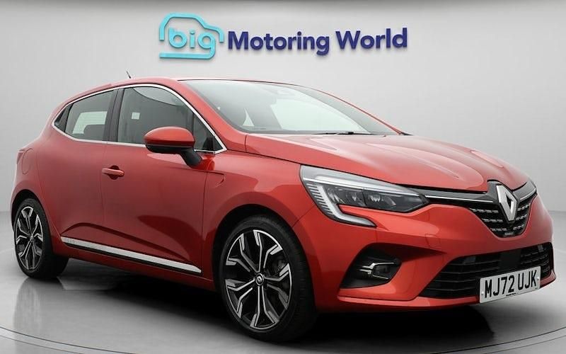 Used Renault Clio V SE 140 HP (102 kW) 2022 Red Hatchback