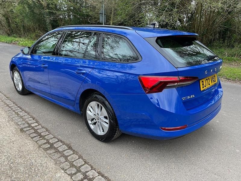 Used Skoda Octavia SE 2022 Blue Estate