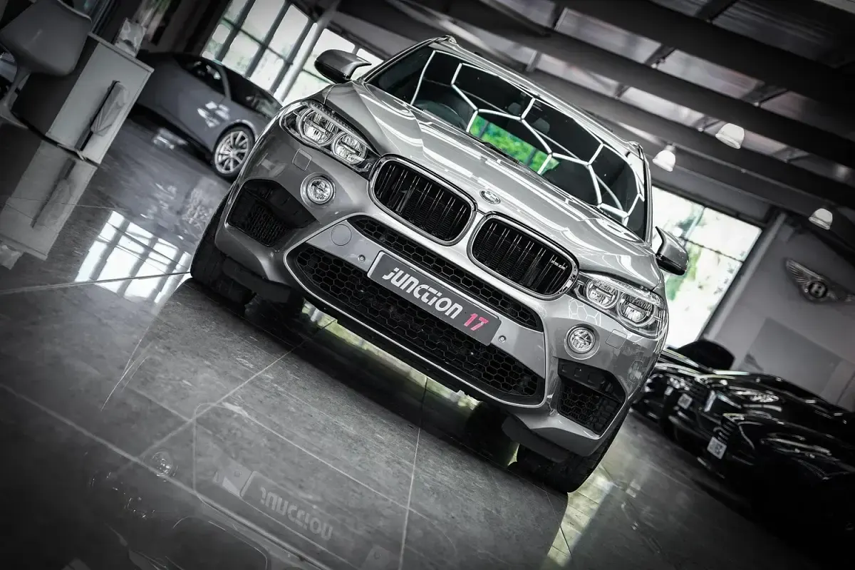 Used BMW X5 M Comfort Edition 575 HP (422 kW) 2017 Grey SUV
