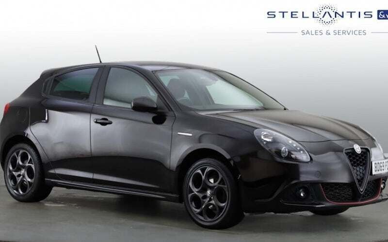 Black Used 2019 Alfa Romeo Giulietta Edizione Speciale Hatchback | £12,443 (Fair price) - Image 1/4