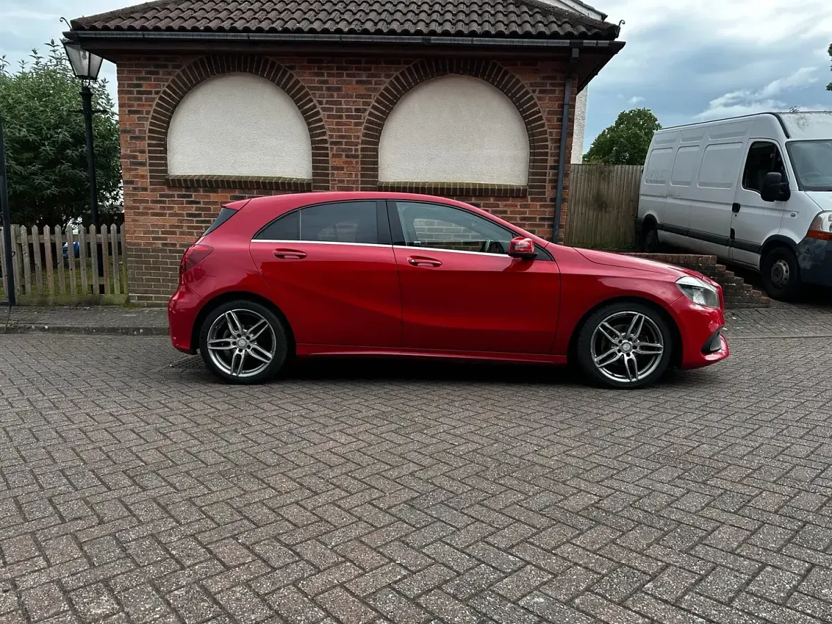 Used Mercedes A180 AMG line 2017 Red Hatchback