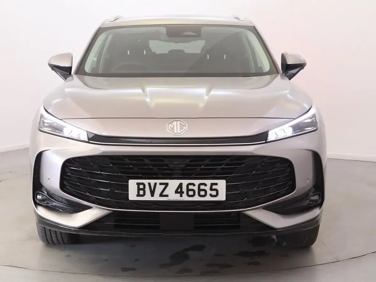 Used MG HS Trophy 170 HP (125 kW) 2024 Silver SUV