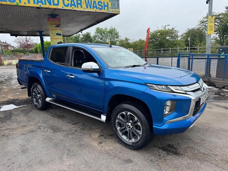Blue Used 2021 Mitsubishi L200 Pickup | £15,999 (Super price) - Image 1/4