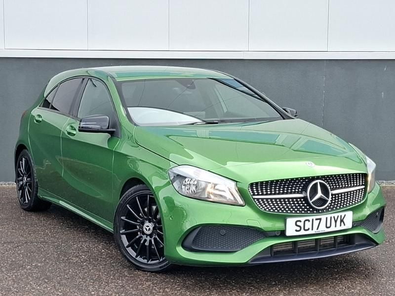 Used Mercedes A180 Executive 122 HP (89 kW) 2017 Green Hatchback