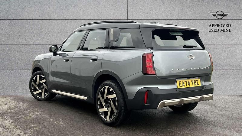 Used Mini Countryman 168 HP (123 kW) 2024 Green SUV