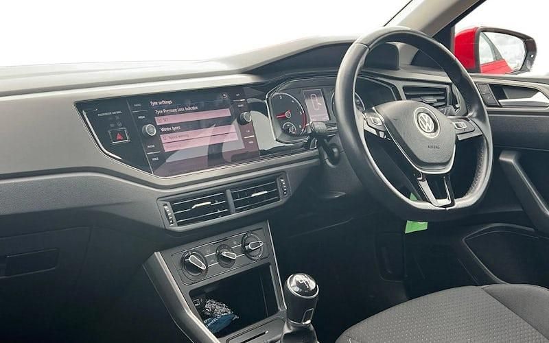 Usado VW Polo SE 95 HP (69 kW) 2019 Vermelho Citadino