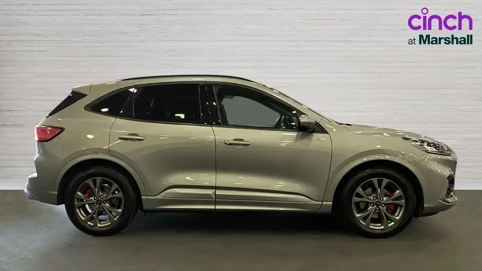 Used Ford Kuga ST-Line 190 HP (139 kW) 2024 Silver SUV