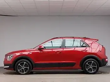 Used Kia Niro 139 HP (102 kW) 2024 Red SUV