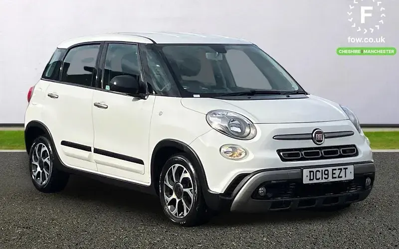 Used Fiat 500L Cross 95 HP (69 kW) 2019 MPV