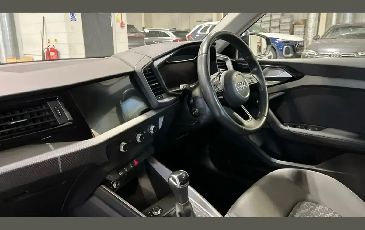 Used Audi A1 Sport 147 HP (108 kW) 2019 Blue SUV