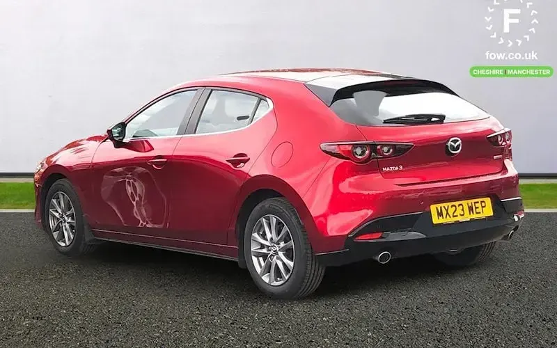 Gebraucht Mazda 3 122 PS (89 kW) 2022 Rot Kleinwagen