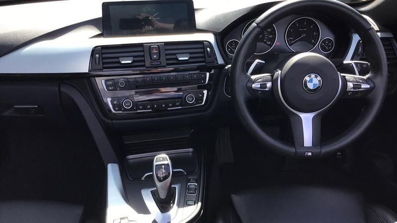 Used BMW 420 M Sport 187 HP (137 kW) 2016 White Cabriolet