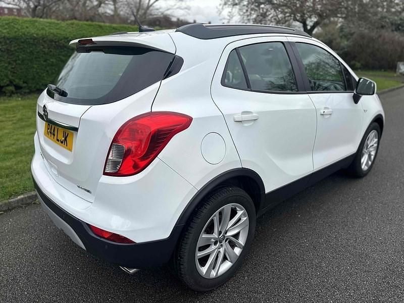 Used Vauxhall Mokka X Design Edition 140 HP (102 kW) 2019 White SUV