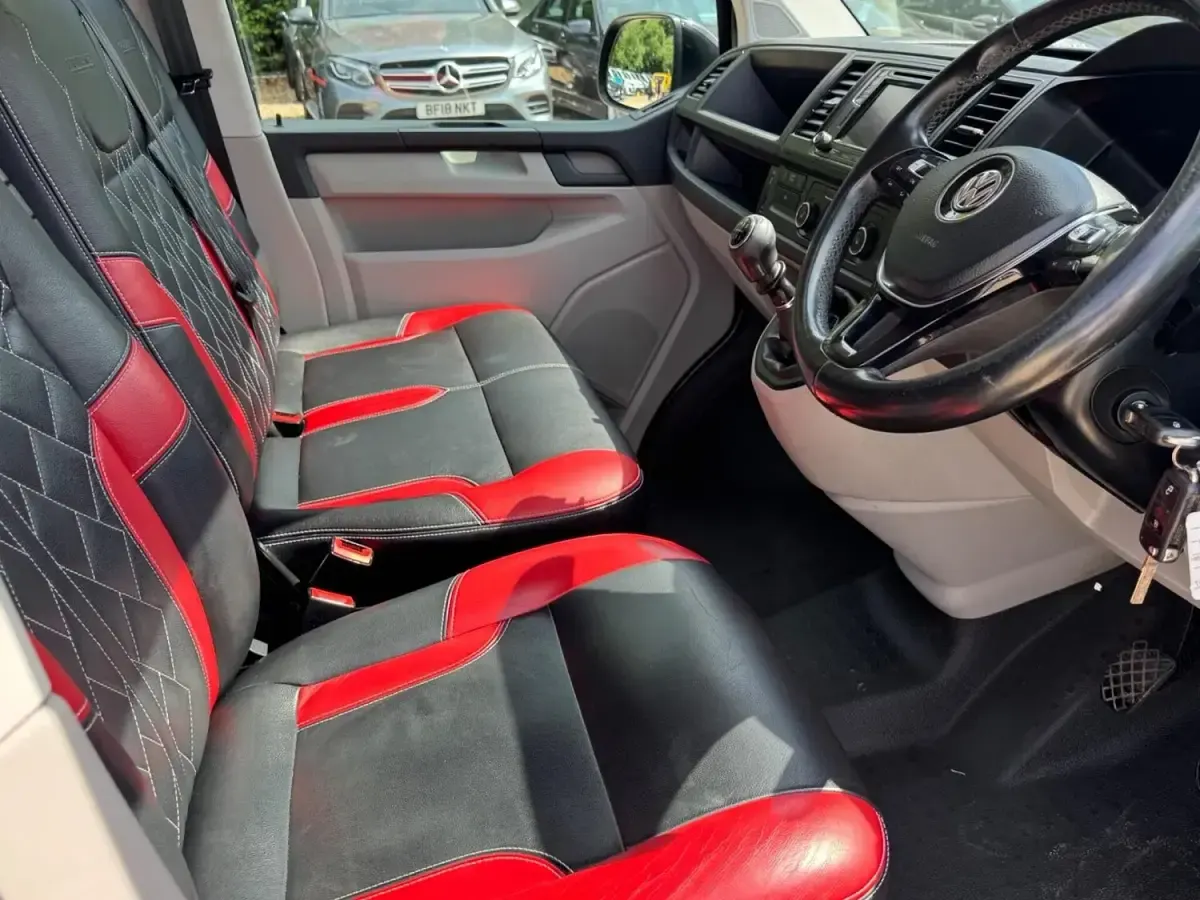 Used VW T6 Sportline 201 HP (147 kW) 2018 Black Van