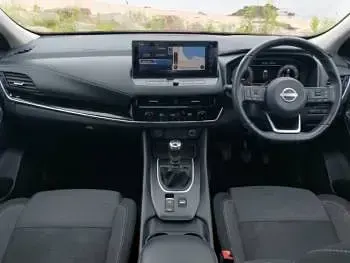 Used Nissan Qashqai N-Connecta 140 HP (102 kW) 2023 Red SUV