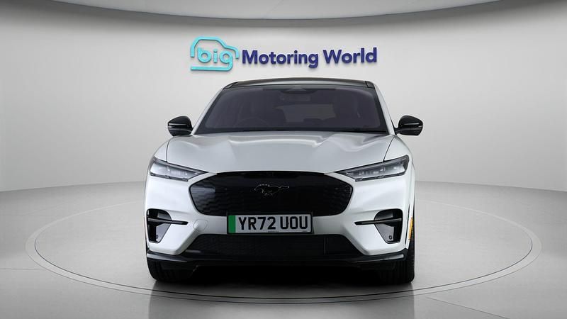 Usado Ford Mustang Mach-E GT Extended Range 353 kW (480 HP) 2023 Branco SUV