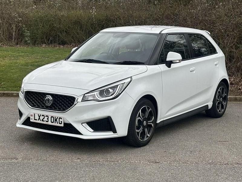 Used MG MG3 Exclusive 106 HP (77 kW) 2023 White Hatchback