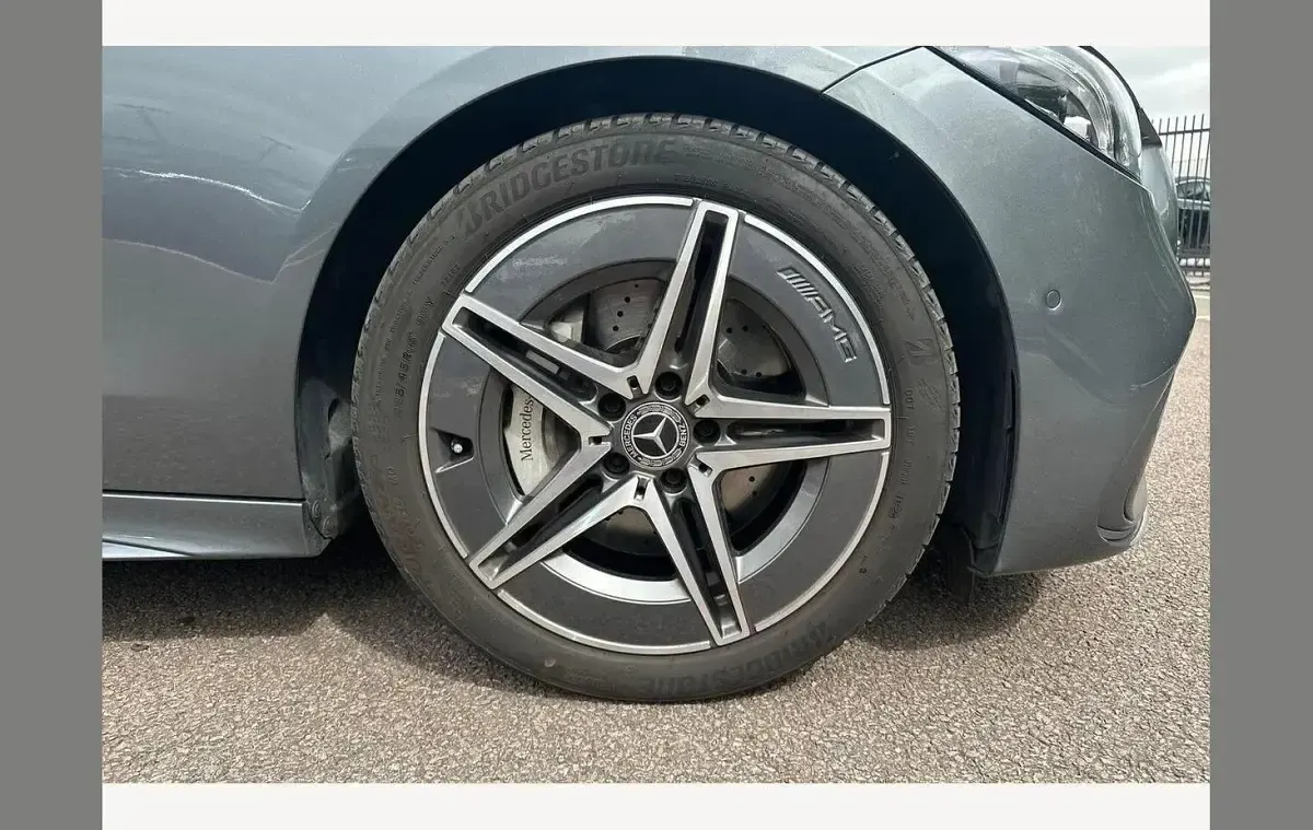 Used Mercedes C200 AMG line 200 HP (147 kW) 2025 Grey Sedan