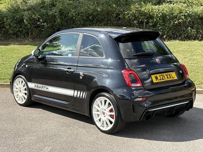 Used Abarth 595 Esseesse 180 HP (132 kW) 2021 Black Hatchback