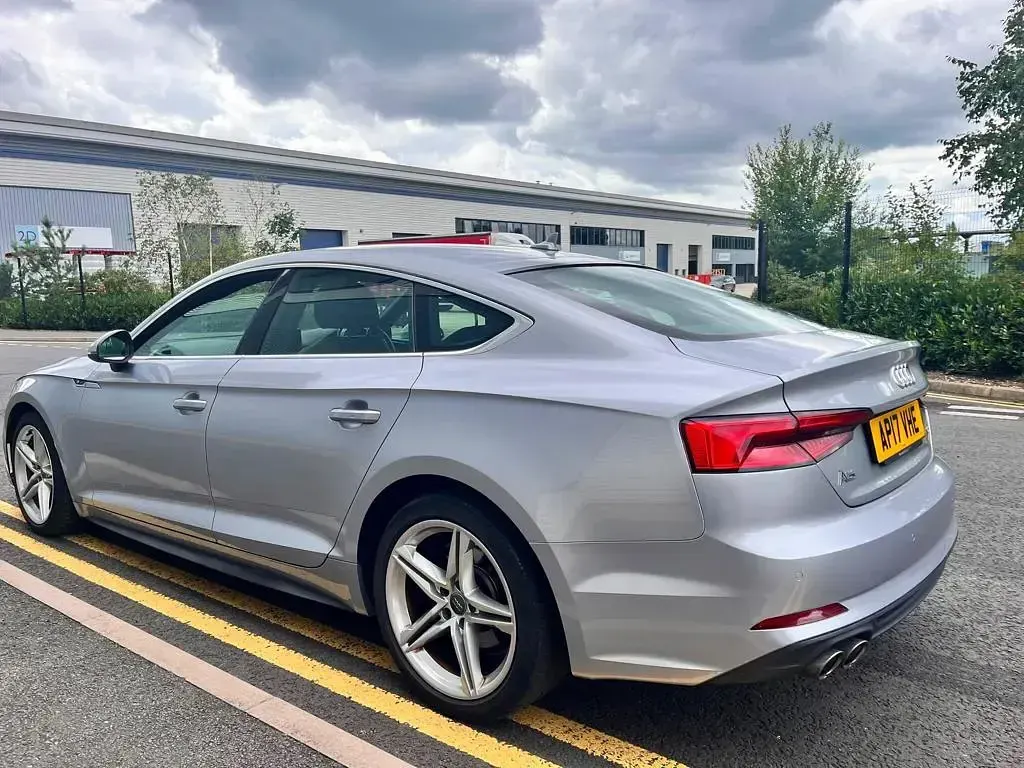 Used Audi A5 Sportback S-Line 190 HP (139 kW) 2017 Silver Hatchback
