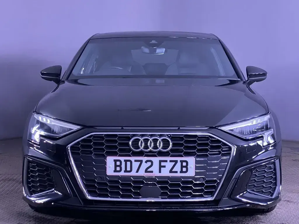 Begagnad Audi A3 Sportback S-Line 110 HK (80 kW) 2022 Svart Halvkombi