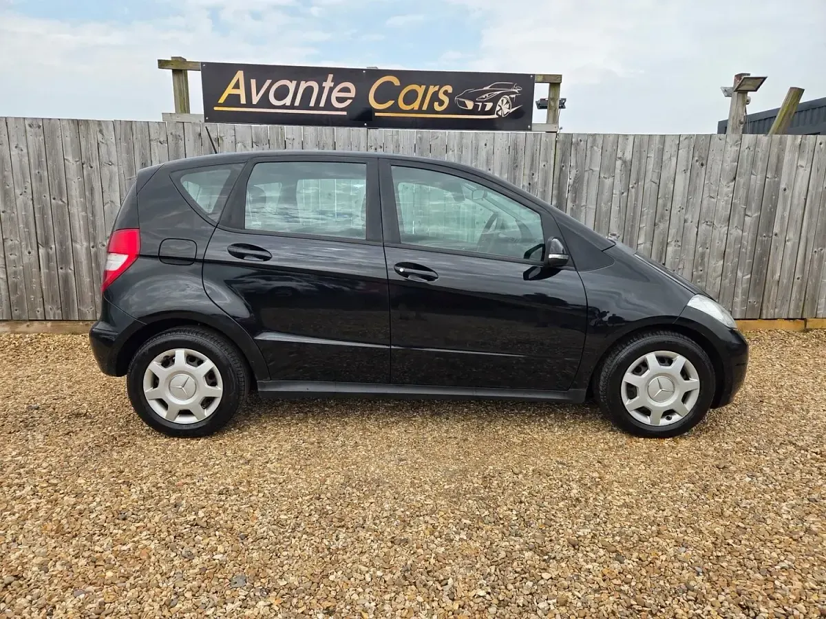 Used Mercedes A160 Classic 2009 Black Hatchback