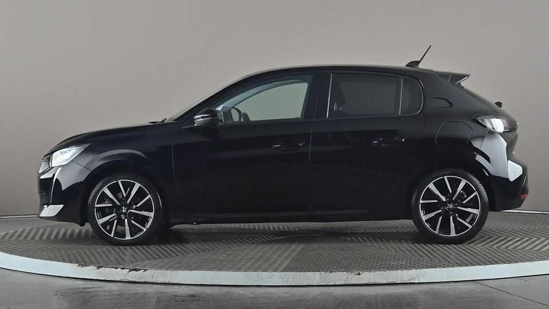 Used Peugeot 208 Allure Premium 100 HP (73 kW) 2021 Black Hatchback