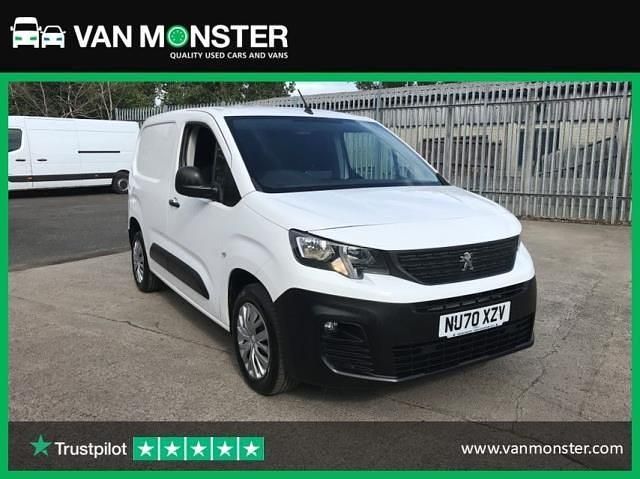 White Used 2020 Peugeot Partner MPV | £8,198 (Fair price) - Image 1/3