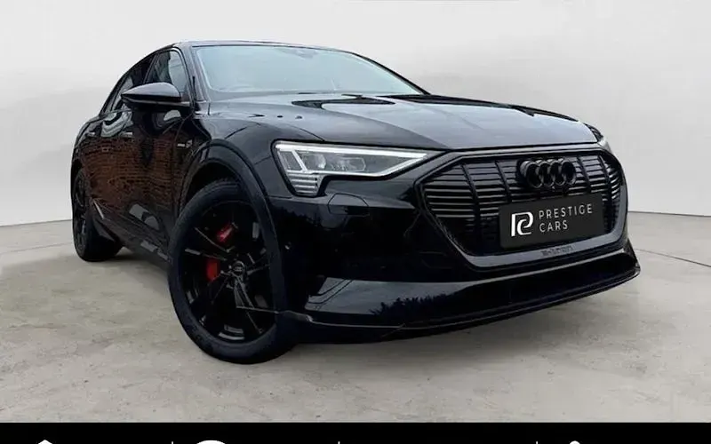 Usado Audi e-tron Sport 300 kW (408 HP) 2021 SUV