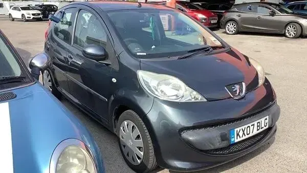 Used Peugeot 107 68 HP (50 kW) 2007 Grey Hatchback