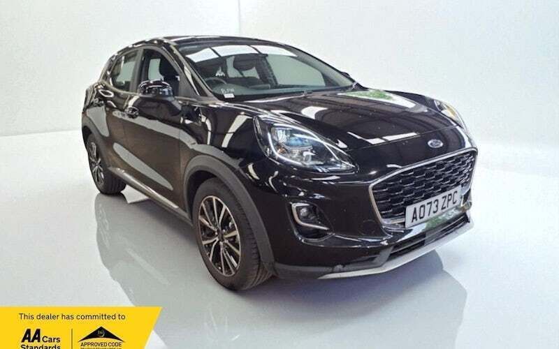 Used 2023 Ford Puma Titanium Hatchback | £18,450 (Fair price) - Image 1/4