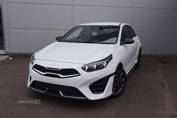 White Used 2025 Kia Ceed GT-Line Hatchback | £20,490 (Fair price) - Image 1/4