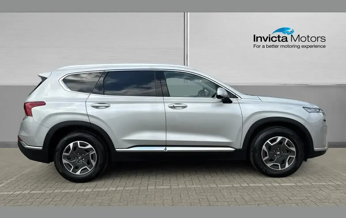 Used Hyundai Santa Fe Premium 230 HP (169 kW) 2022 Silver SUV
