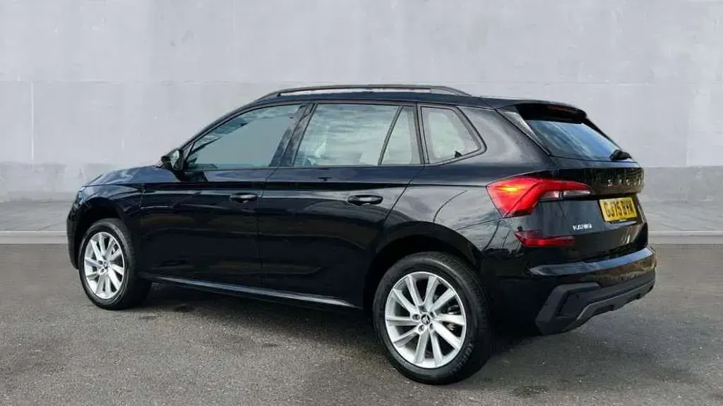 Used Skoda Kamiq SE 95 HP (69 kW) 2025 Black magic pearl effect SUV