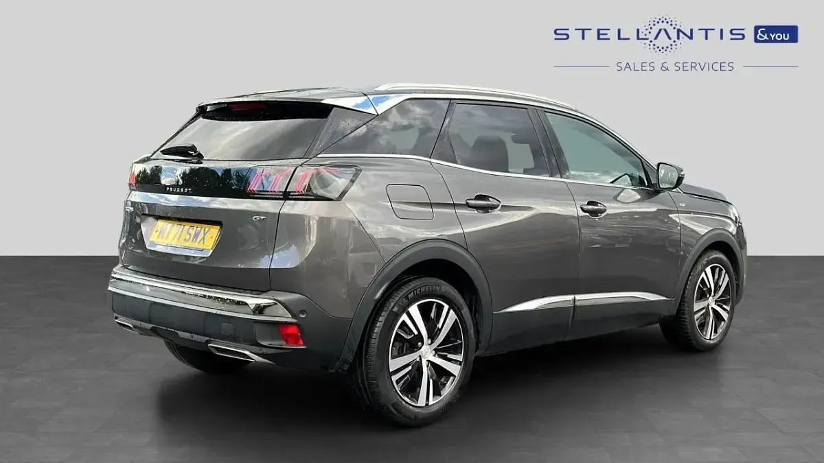 Used Peugeot 3008 GT 129 HP (94 kW) 2021 Grey SUV