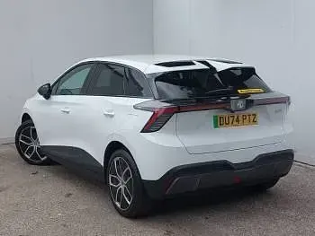 Used MG MG4 EV Trophy 149 kW (203 HP) 2024 White Hatchback
