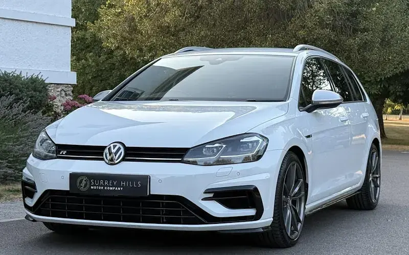 Used VW Golf VIII R 300 HP (220 kW) 2020 Estate
