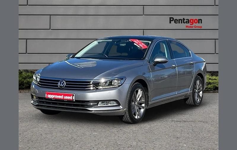 Used VW Passat GT 147 HP (108 kW) 2018 Silver Sedan