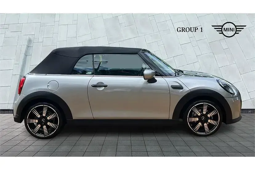 Used Mini Cooper Cabriolet Exclusive 136 HP (100 kW) 2024 Silver Cabriolet