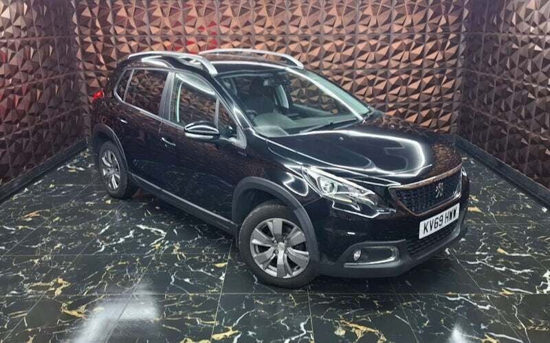 Black Used 2019 Peugeot 2008 Signature Sky SUV | £8,649 (Good price) - Image 1/4
