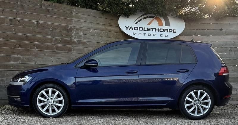 Usado VW Golf VII GT 150 HP (110 kW) 2019 Azul Citadino