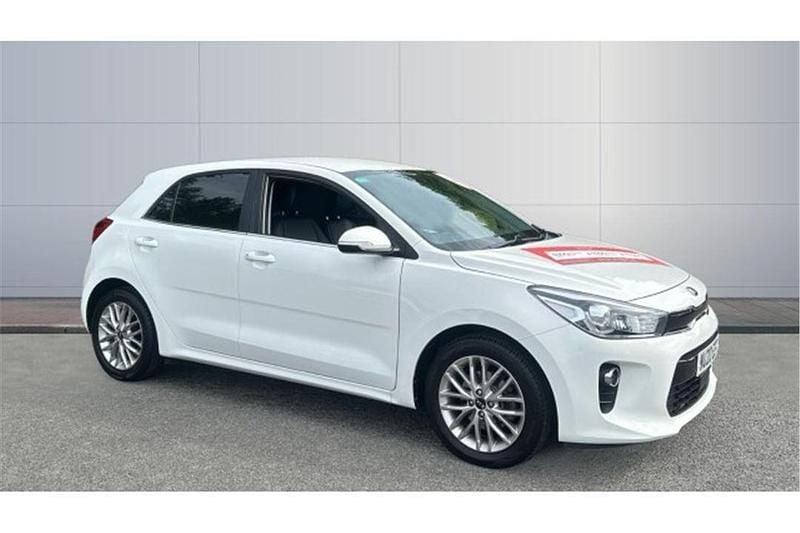 White Used 2020 Kia Rio 3 Hatchback | £12,107 (Fair price) - Image 1/4