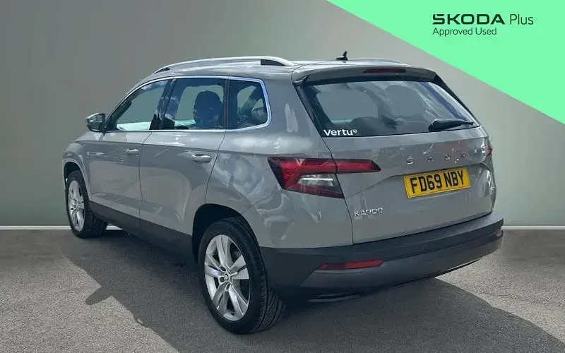 Begagnad Skoda Karoq SE L 150 HK (110 kW) 2021 SUV