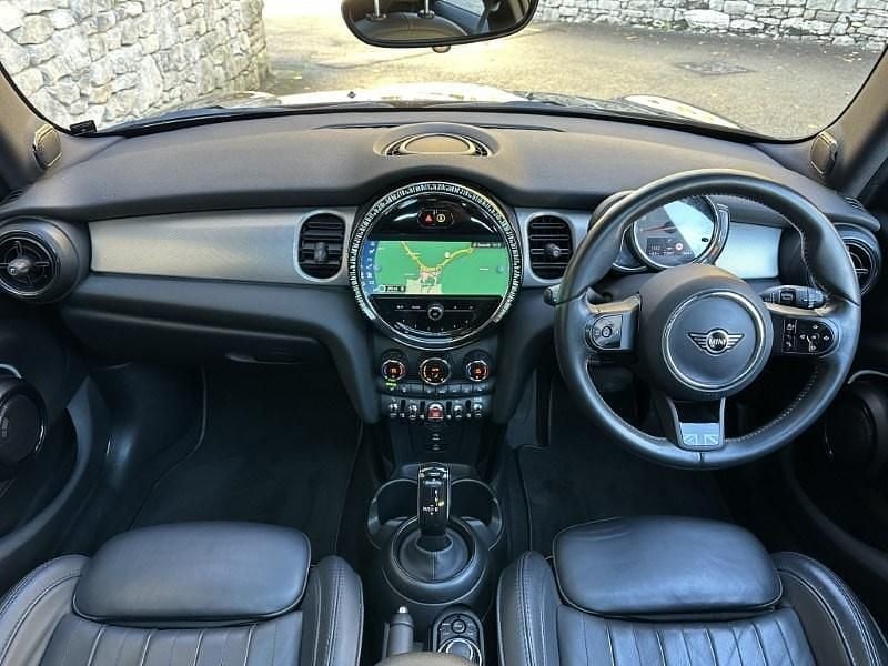 Used Mini Cooper Exclusive 134 HP (98 kW) 2022 Black Hatchback