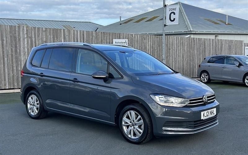 Used VW Touran Family 150 HP (110 kW) 2024 MPV