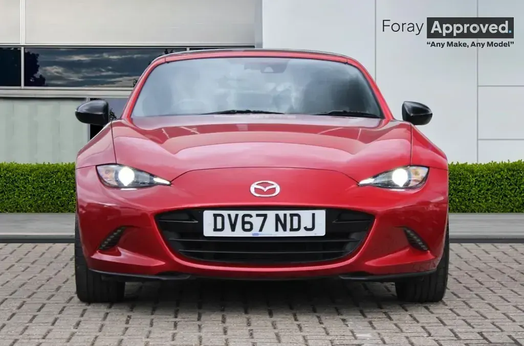 Used Mazda MX5 Edition 160 HP (117 kW) 2017 Red Cabriolet