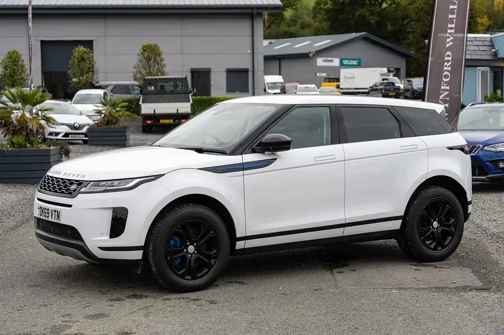 Used Land Rover Range Rover evoque S 150 HP (110 kW) 2019 White SUV