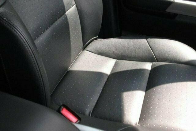 Second-hand Land Rover Range Rover Sport 385 CP (283 kW) 2006 SUV