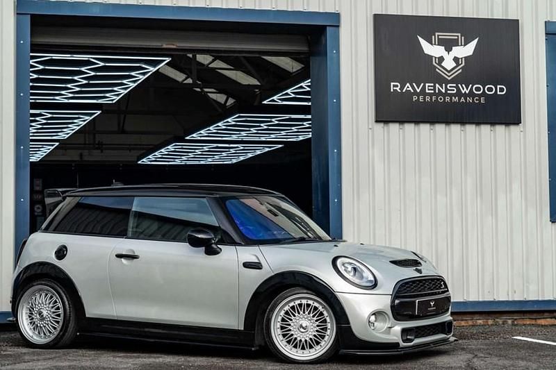 Silver Used 2018 Mini Cooper S Hatch Hatchback | £14,995 (Fair price) - Image 1/1